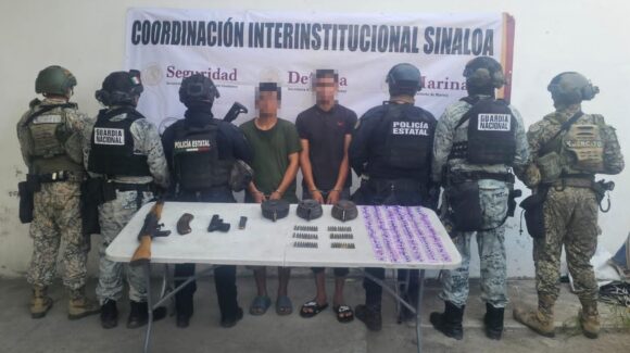 Detienen a 8 personas en Mazatlán tras 7 operativos; aseguran 19 armas, explosivos y fentanilo
