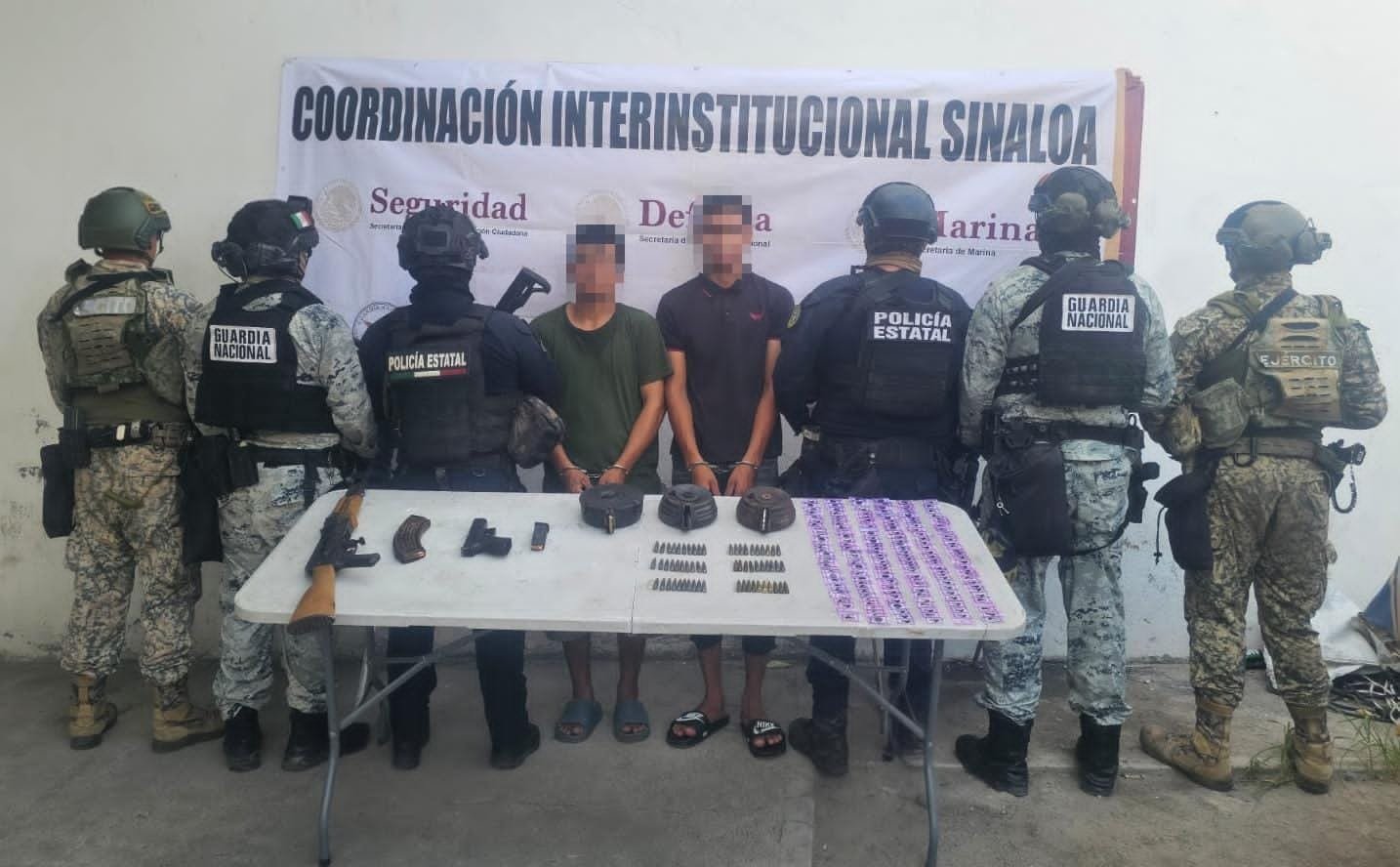 Detienen a 8 personas en Mazatlán tras 7 operativos; aseguran 19 armas, explosivos y fentanilo