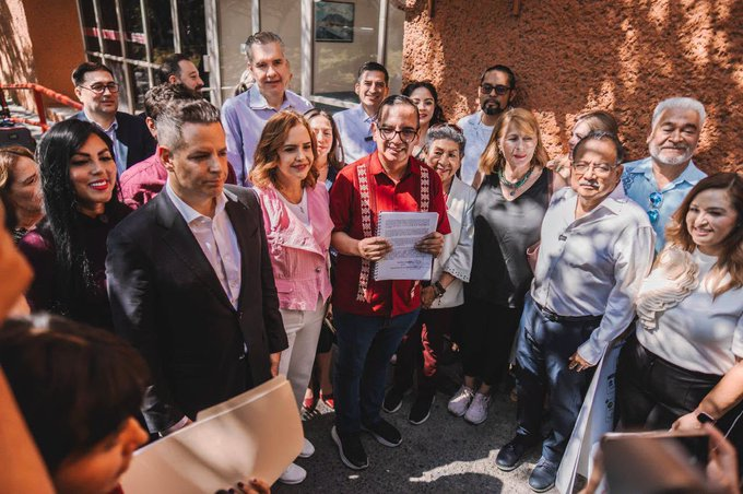 Morena denunciará a Samuel García, Mariana Rodríguez y familiares en NL por presunto peculado y desvío de más de 1,400 mdp