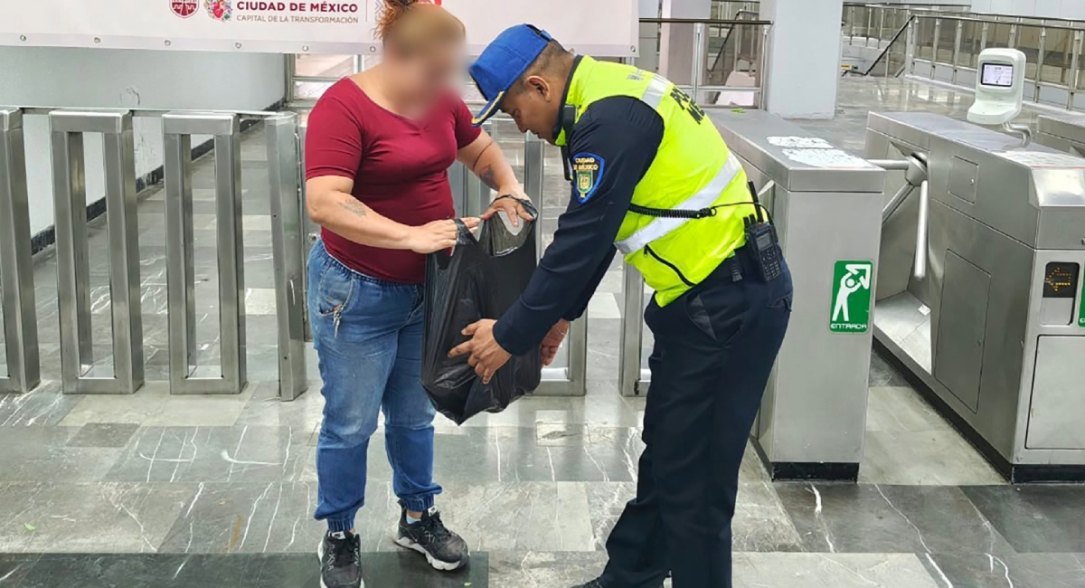 Policía de Ciudad de México asegura 439 kilos de pirotecnia en el Metro