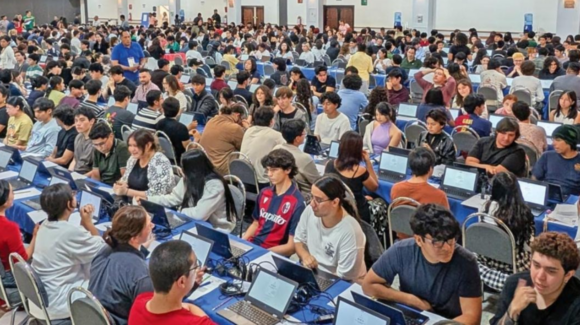 Del éxito en examen virtual al fallo en presencial: 95% baja su puntaje en UNAM