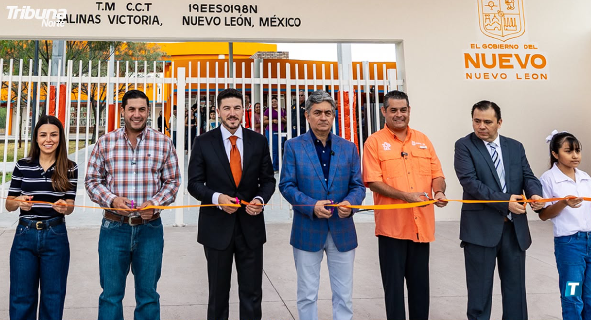  Gobernador Samuel García al mando de la entrega de infraestructura educativa y kits escolares