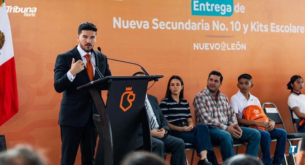 Gobernador Samuel García al mando de la entrega de infraestructura educativa y kits escolares