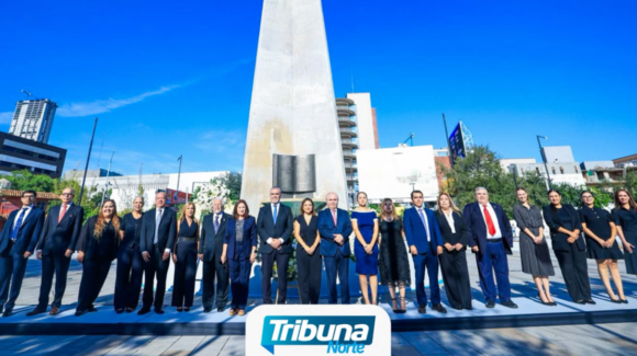 Monterrey conmemora 430 aniversario de su fundación en el Obelisco