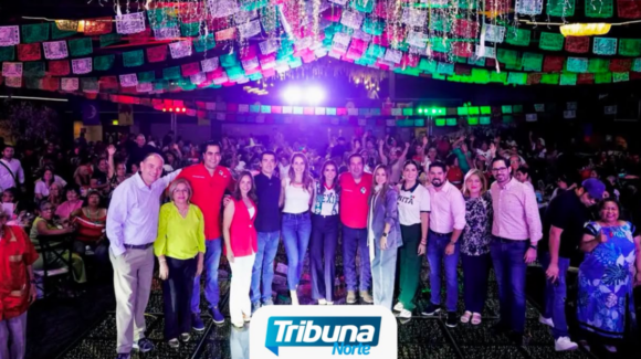 PRI festeja Grito de Independencia con mil asistentes en Monterrey