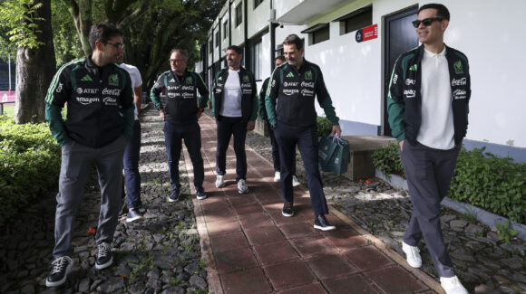 Rafa Márquez visitó a Atlas y Chivas previo a su debut con la Selección Mexicana en septiembre