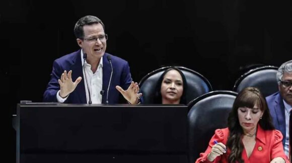 Ricardo Anaya propone comisión de oposición para investigar el huachicol fiscal