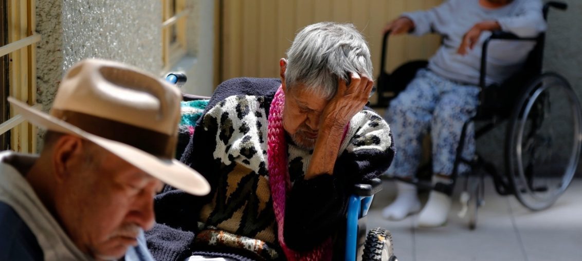 CDMX: Morena propone quitar herencia a familiares que abandonen a adultos mayores
