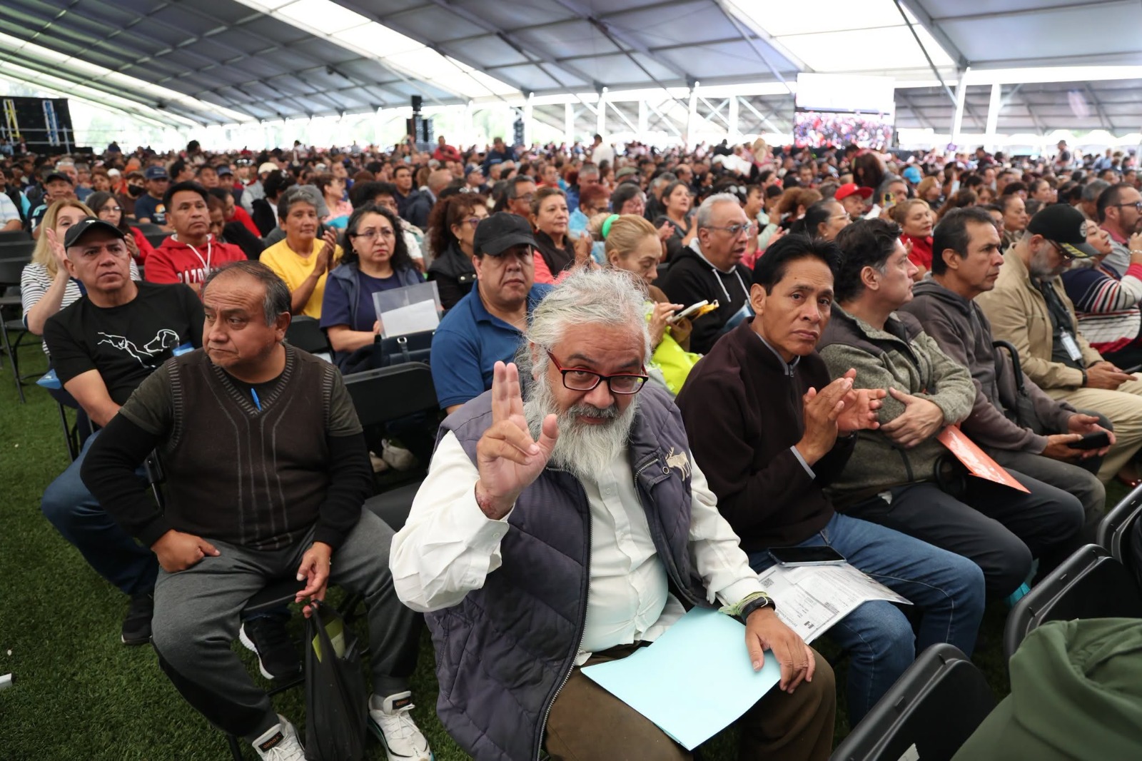 CDMX: Supera 100 mil beneficiarios programa Ingreso ciudadano universal, planean llegar a 155 mil