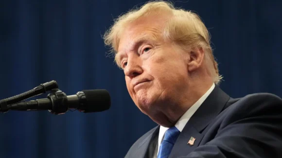 Trump afirma que Estados Unidos “controla” el Estrecho de Ormuz y dice que ganará la guerra contra Irán