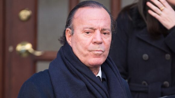 España avala investigar a Julio Iglesias por una nueva denuncia de presunta agresión sexual