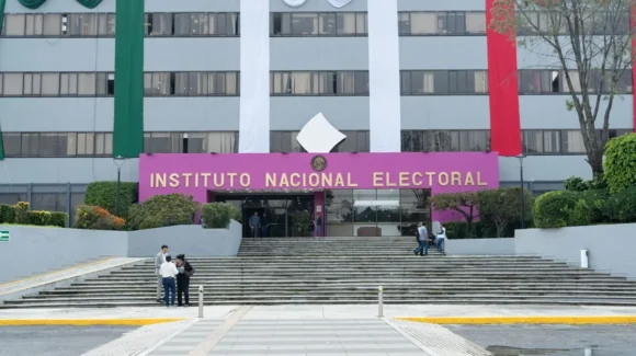 INE impone multa de 36.8 millones de pesos a Morena por 249 afiliaciones indebidas