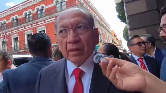Hasta 28 funcionarios del gobierno de Puebla alistan su salida por el proceso de Morena rumbo a 2027