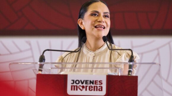 Gobernadores de Morena cierran filas con Ariadna Montiel tras acusaciones de nexos con el narco