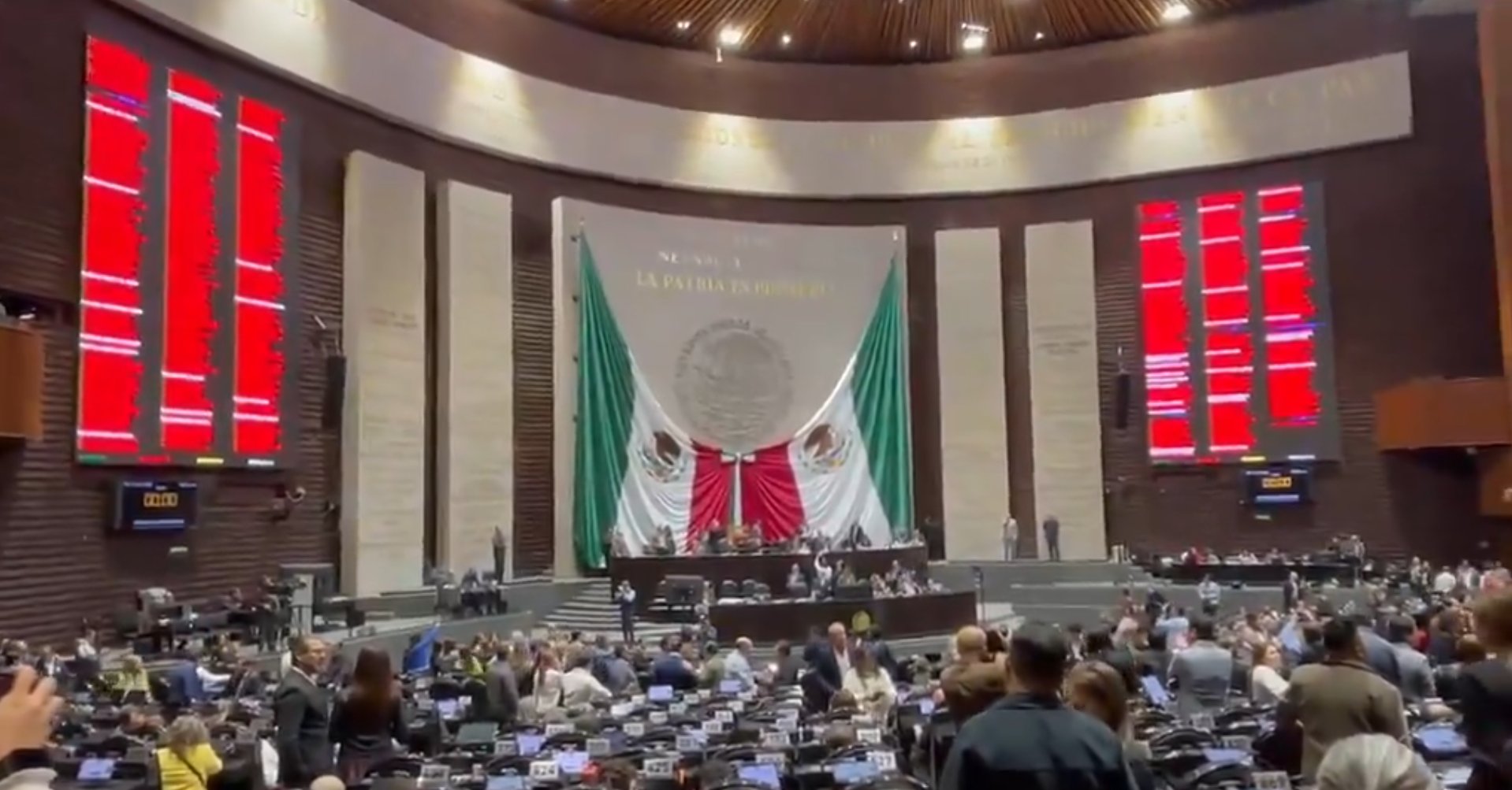 Diputados aprueban en lo general reforma a la Ley Aduanera entre críticas de la oposición
