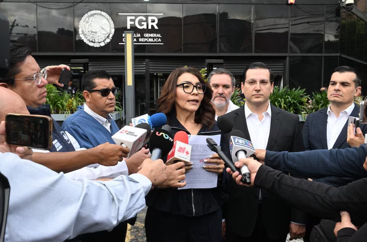 PAN denuncia a Marina del Pilar ante FGR tras sanciones de EU a su exesposo