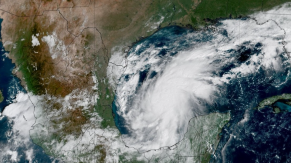 Huracán ‘Isaías’ alcanza categoría 3: Estos son los estados de México con lluvias y fuertes vientos