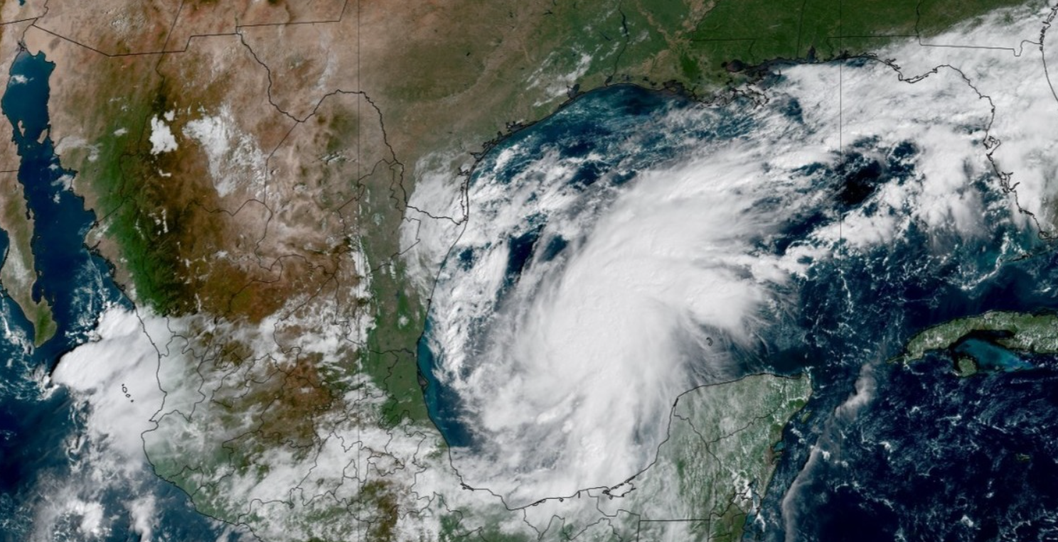 Huracán ‘Isaías’ alcanza categoría 3: Estos son los estados de México con lluvias y fuertes vientos