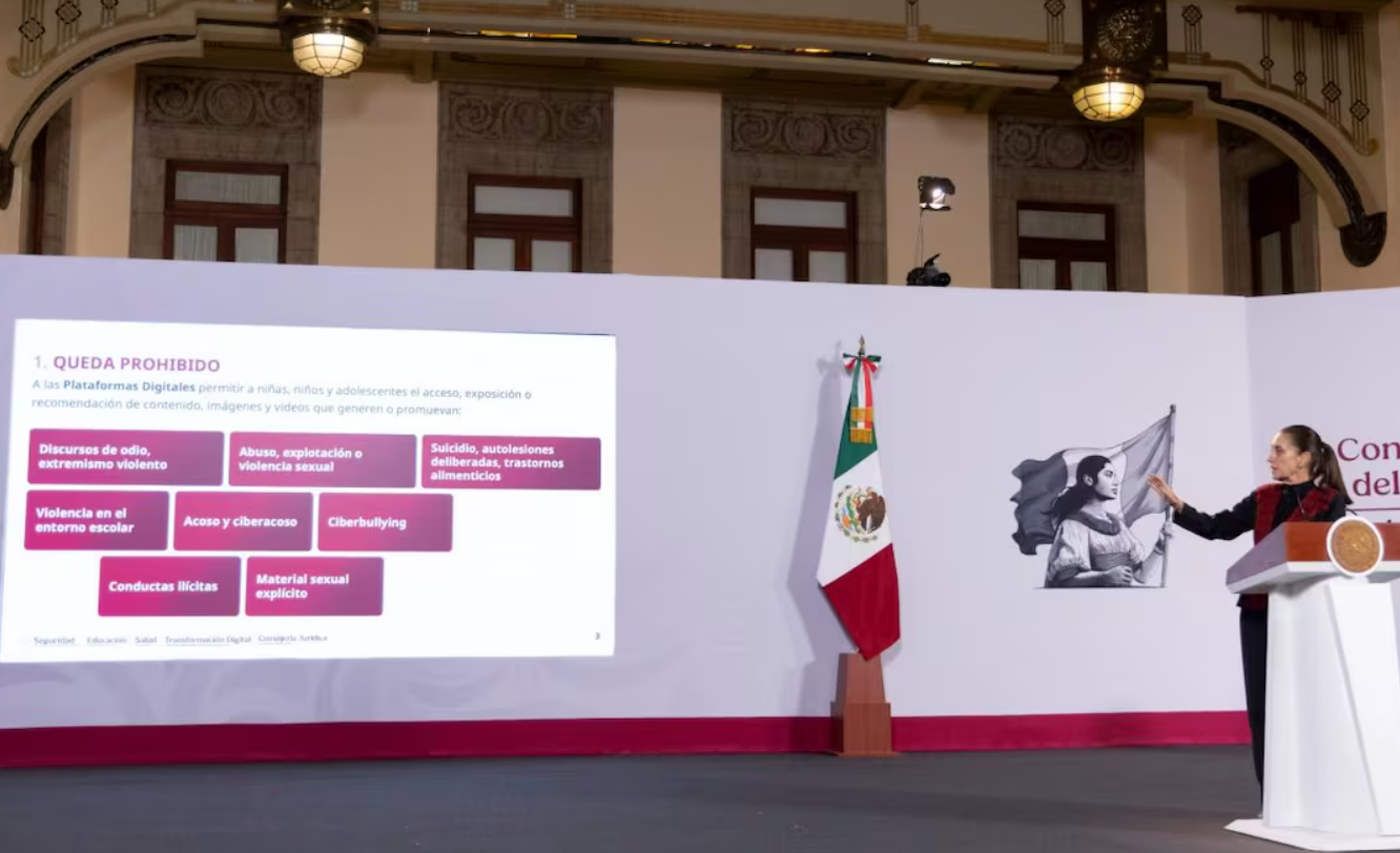 Sheinbaum presenta decreto para frenar violencia y acoso a niños en plataformas digitales