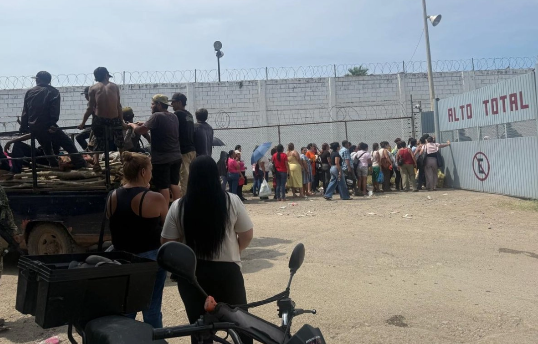 Trasladan a 49 reos de Sinaloa a penal federal de Chiapas tras violencia registrada en ‘El Castillo’, Mazatlán