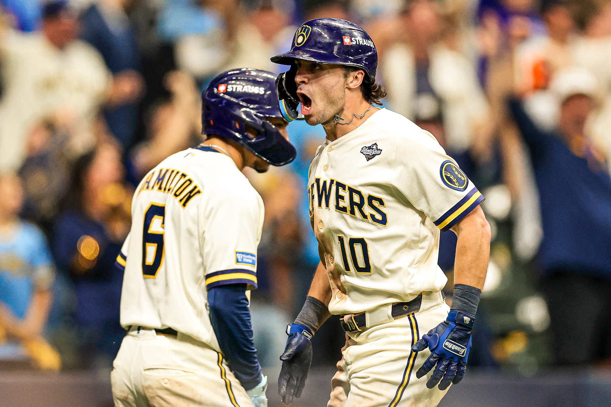 ¡Remontada cervecera! Milwaukee vence a Tampa Bay y toma ventaja de 2-0 en la Serie Mundial