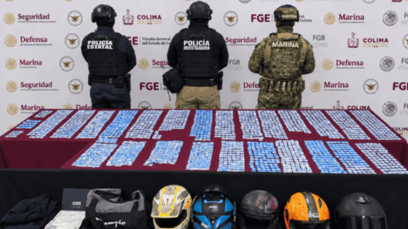 Detienen en Colima a presuntos integrantes de Los Mezcales y del CJNG; aseguran casi 3,000 bolsas de droga