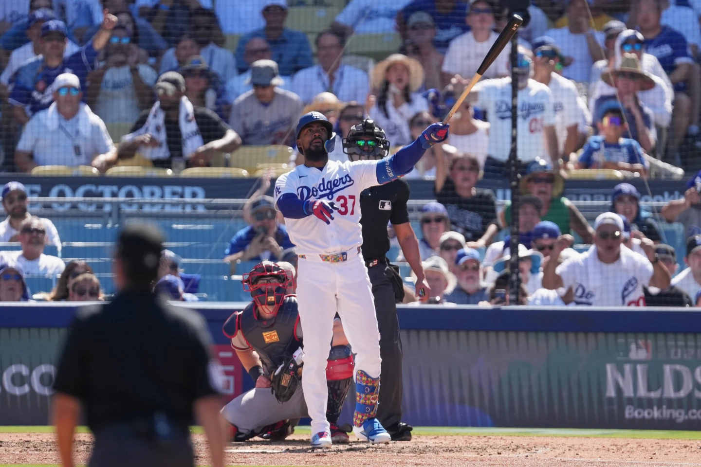 MLB: Dodgers vence 5-3 a Braves en el Juego 1 y arranca su ruta al tricampeonato