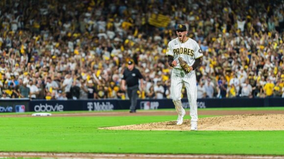San Diego Padres vs Milwaukee Brewers en vivo: Horario y dónde ver el juego 3 Serie Divisional Playoffs MLB 2026