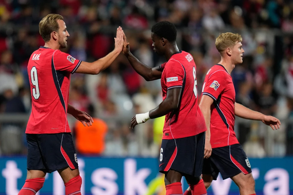 Inglaterra propina goleada histórica de 7-0 a Croacia con dobletes de Kane y Saka