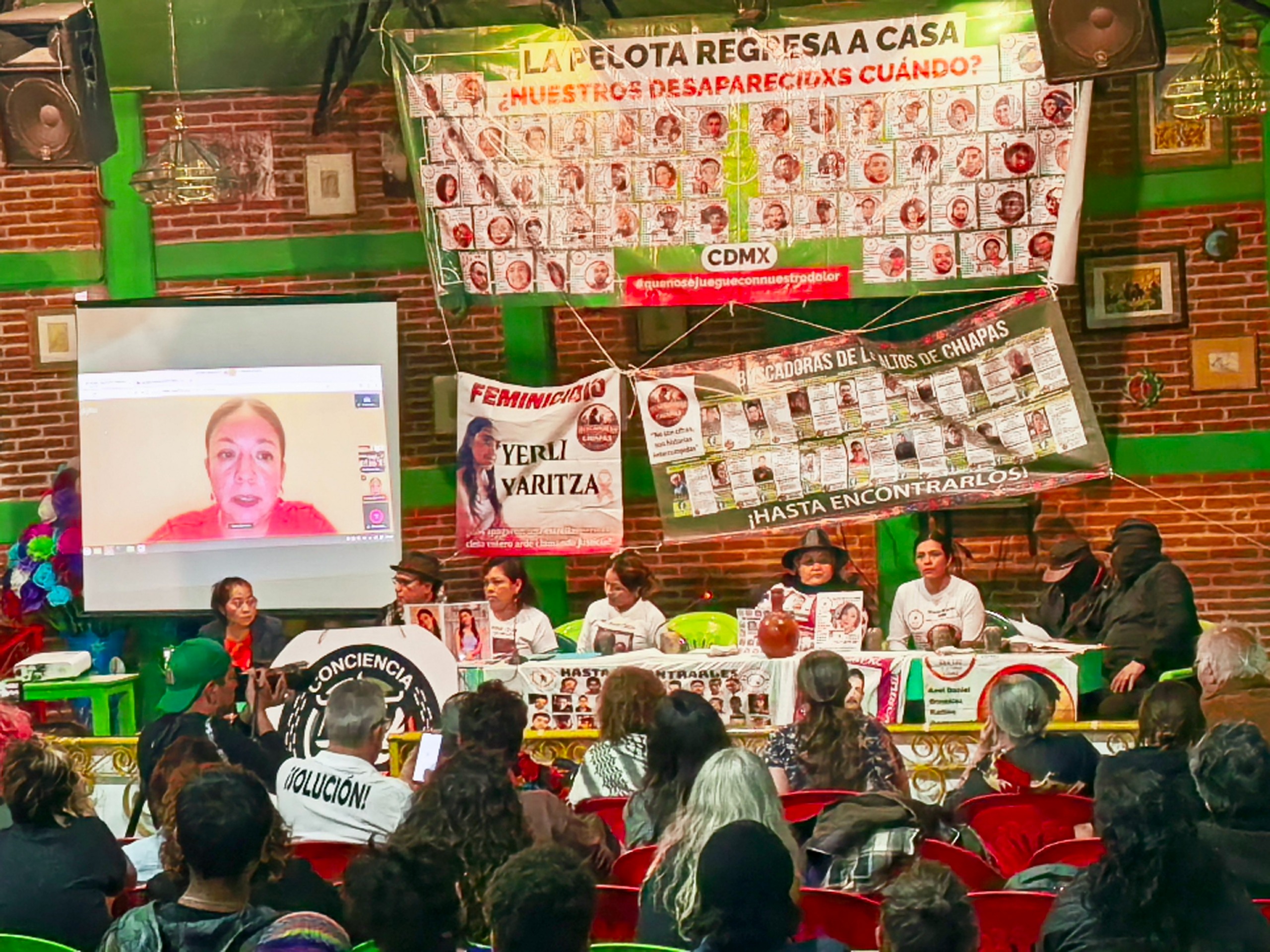 EZLN viene a la CDMX para reunirse con madres buscadoras