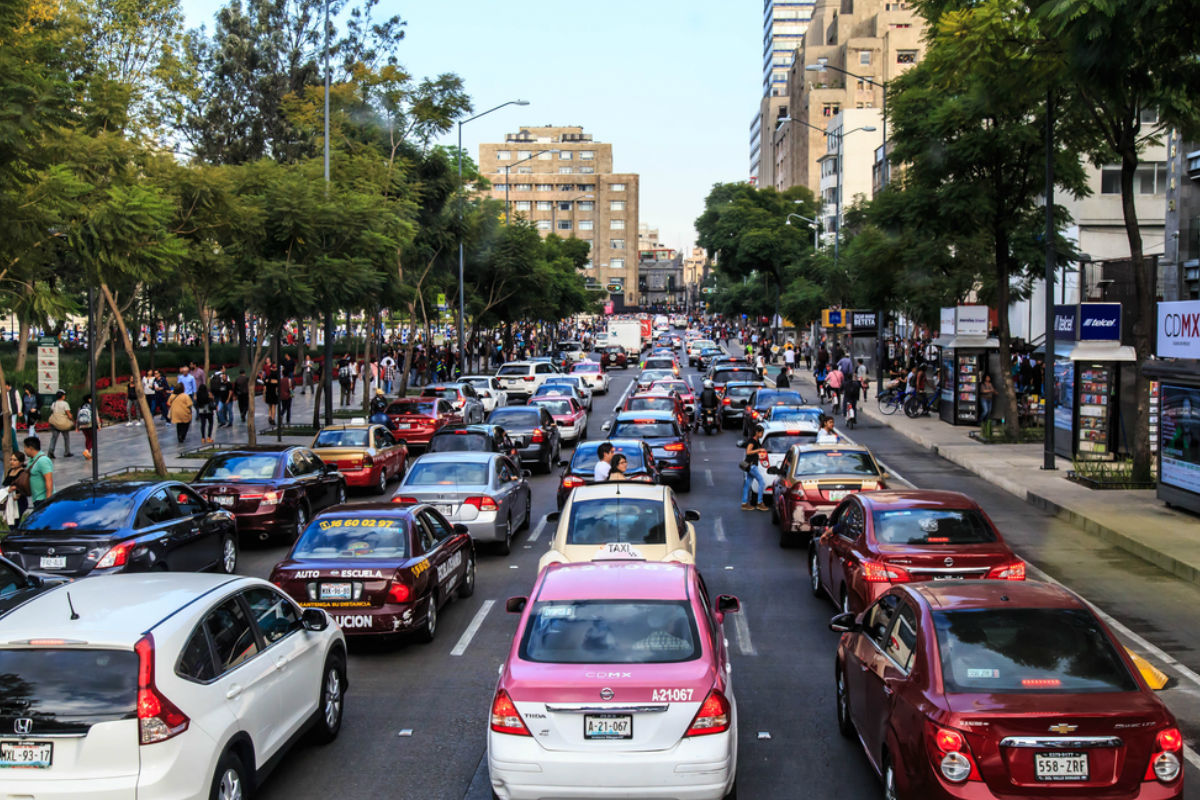 Pierde CDMX 81 mil 700 mdp al año por tráfico; cada chilango pasa 9 horas al año en embotellamientos: IMCO
