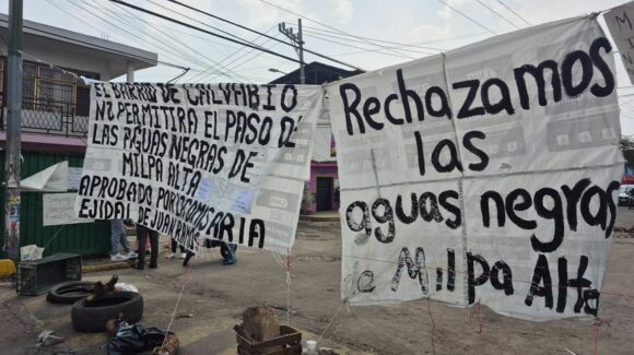 CDMX: Comuneros de San Gregorio Atlapulco acusan desvío de aguas negras a cultivos