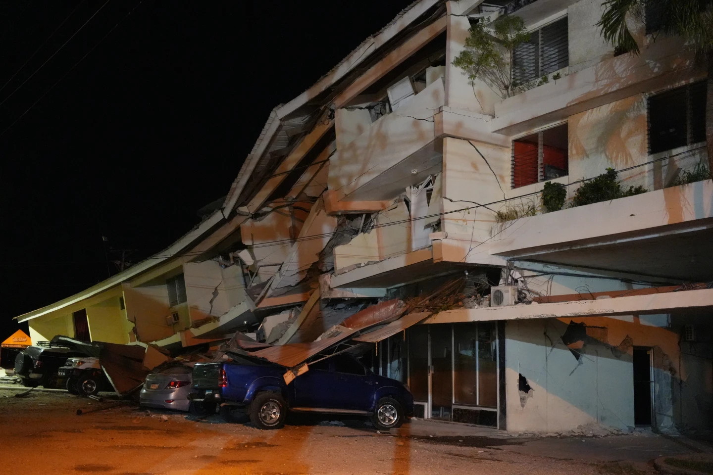 Sismos en Panamá dejaron al menos 27 heridos y daños en más de 400 viviendas