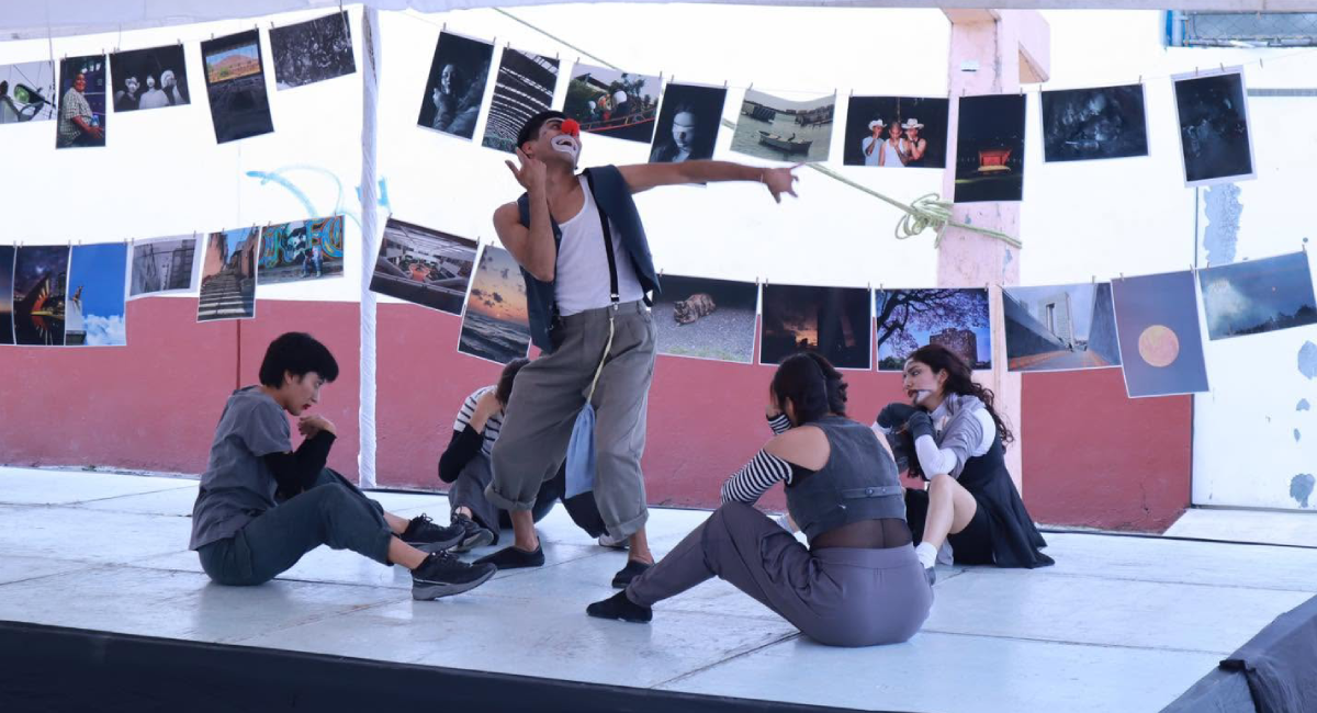 CDMX: Jóvenes artistas y la búsqueda de un lugar propio junto a la Torre Latinoamericana