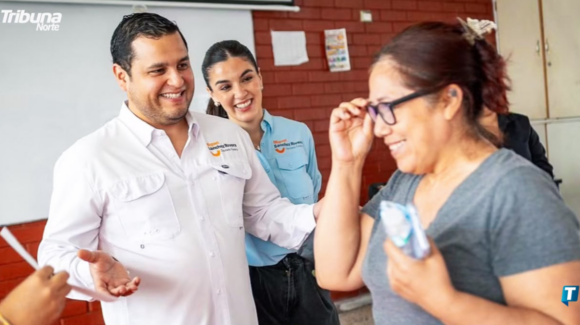 NL: Miguel Sánchez Rivera lleva jornada visual a habitantes de General Zuazua