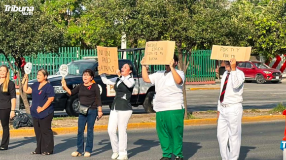 Trabajadores del IMSS mantienen protestas y bloqueos en Monterrey y municipios periféricos
