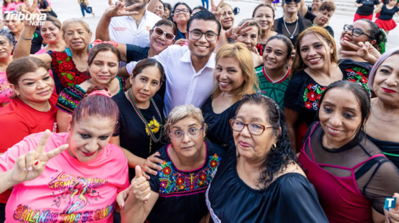 Félix Arratia destaca 70 mil inscripciones en Centros Comunitarios de NL