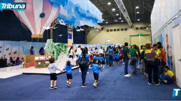 Pabellón de la Niñez reúne a más de 100 mil visitantes en la FIL Monterrey 2026