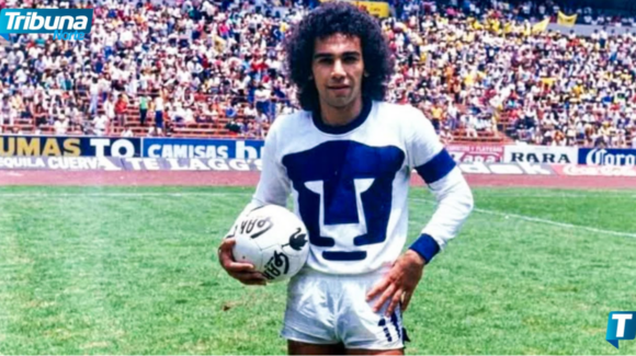 Hugo Sánchez conmemora 50 años de su debut profesional en el Estadio Universitario