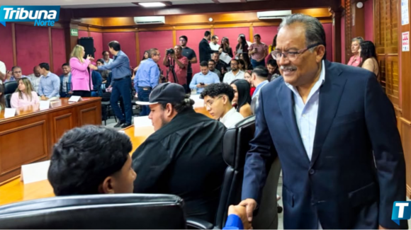 NL: Andrés Mijes advierte caída de hasta 15 puntos en intención de voto de Morena