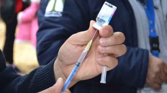 Campaña de vacunación contra el virus del papiloma humano inicia en la CDMX