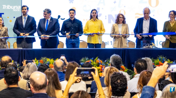 Samuel García encabeza inauguración de la Feria Internacional del Libro Monterrey 2026