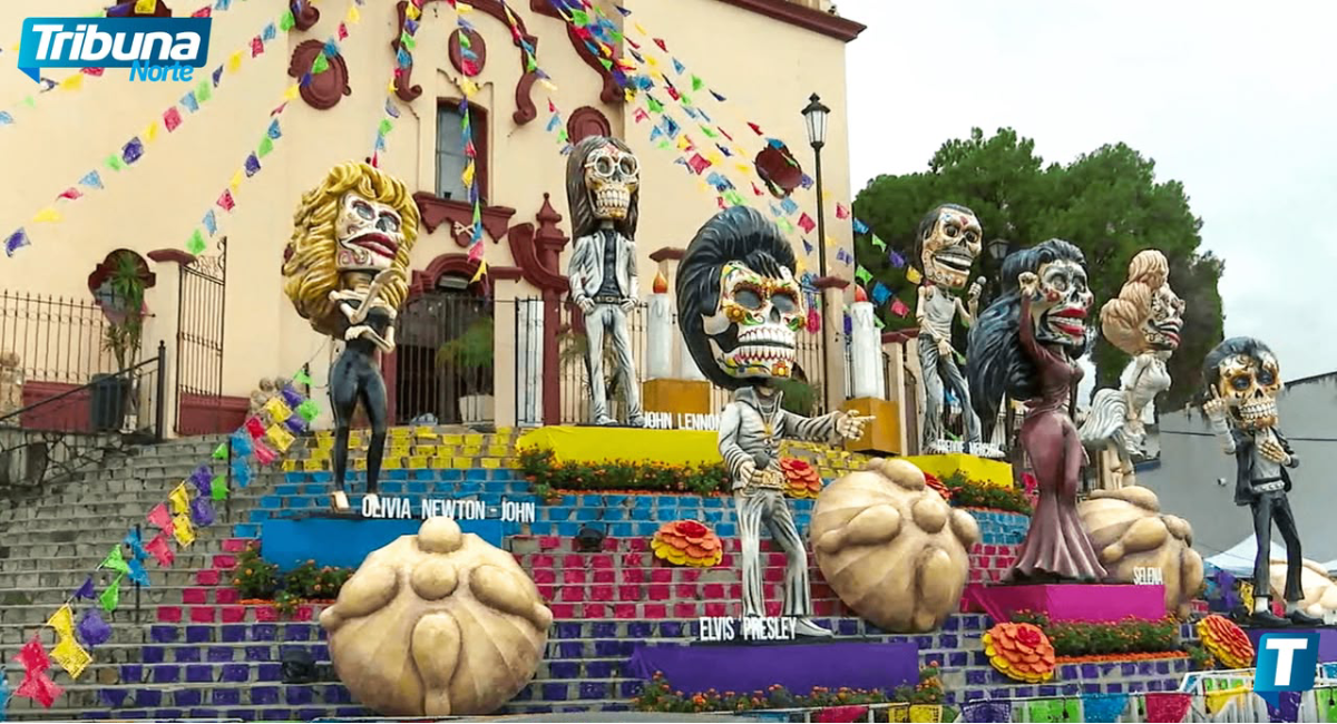 Instalan en Santiago monumental altar con tributo a leyendas de la música y el cine
