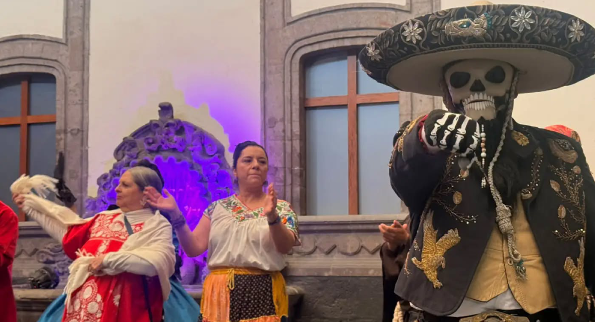 Tradición huasteca del Xantolo llega a la Ciudad de México con danzas y cantos