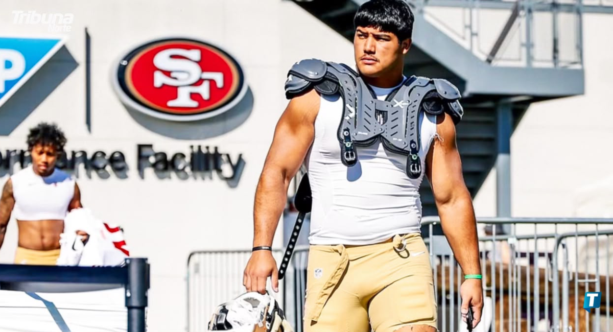 Promueven los 49ers al mexicano Sebastián Valdez al plantel principal de 53 jugadores