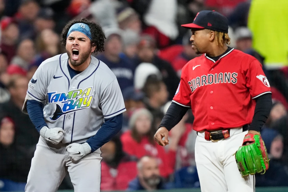 MLB: Jonathan Aranda lidera la reacción de Tampa Bay y empata la Serie de Campeonato ante Cleveland