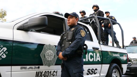 CDMX: Atrapan a robacoches y recuperan cinco automóviles de lujo