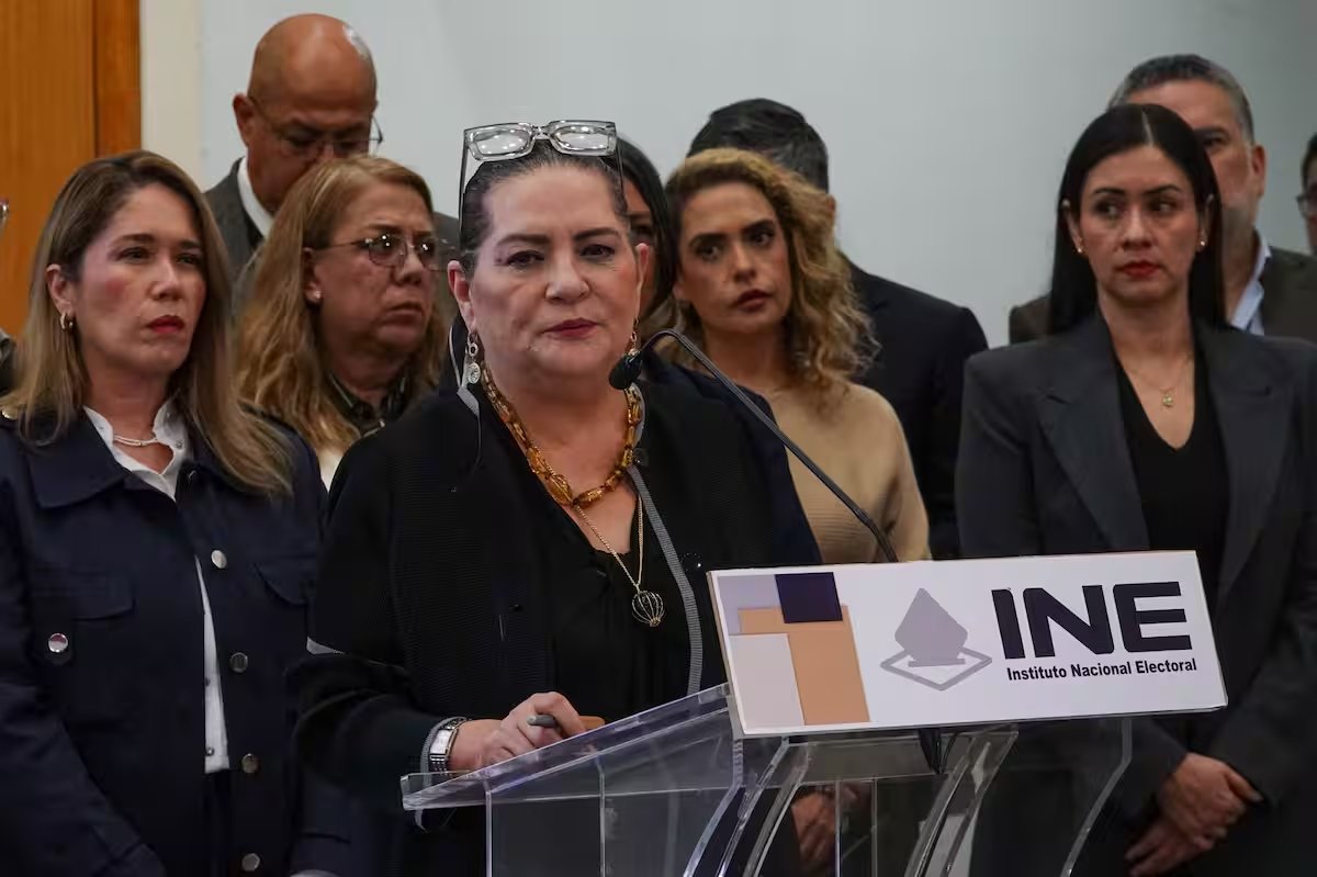 Guadalupe Taddei descarta renunciar al INE y denuncia “golpeteo político”