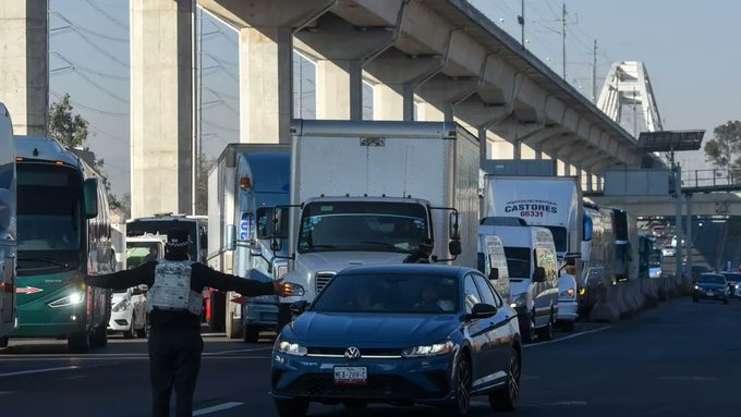Segob llama a evitar afectaciones por paro nacional de transportistas este lunes