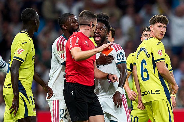 Vinícius Júnior recibe cuatro partidos de sanción en LaLiga y se perderá el clásico ante Barcelona